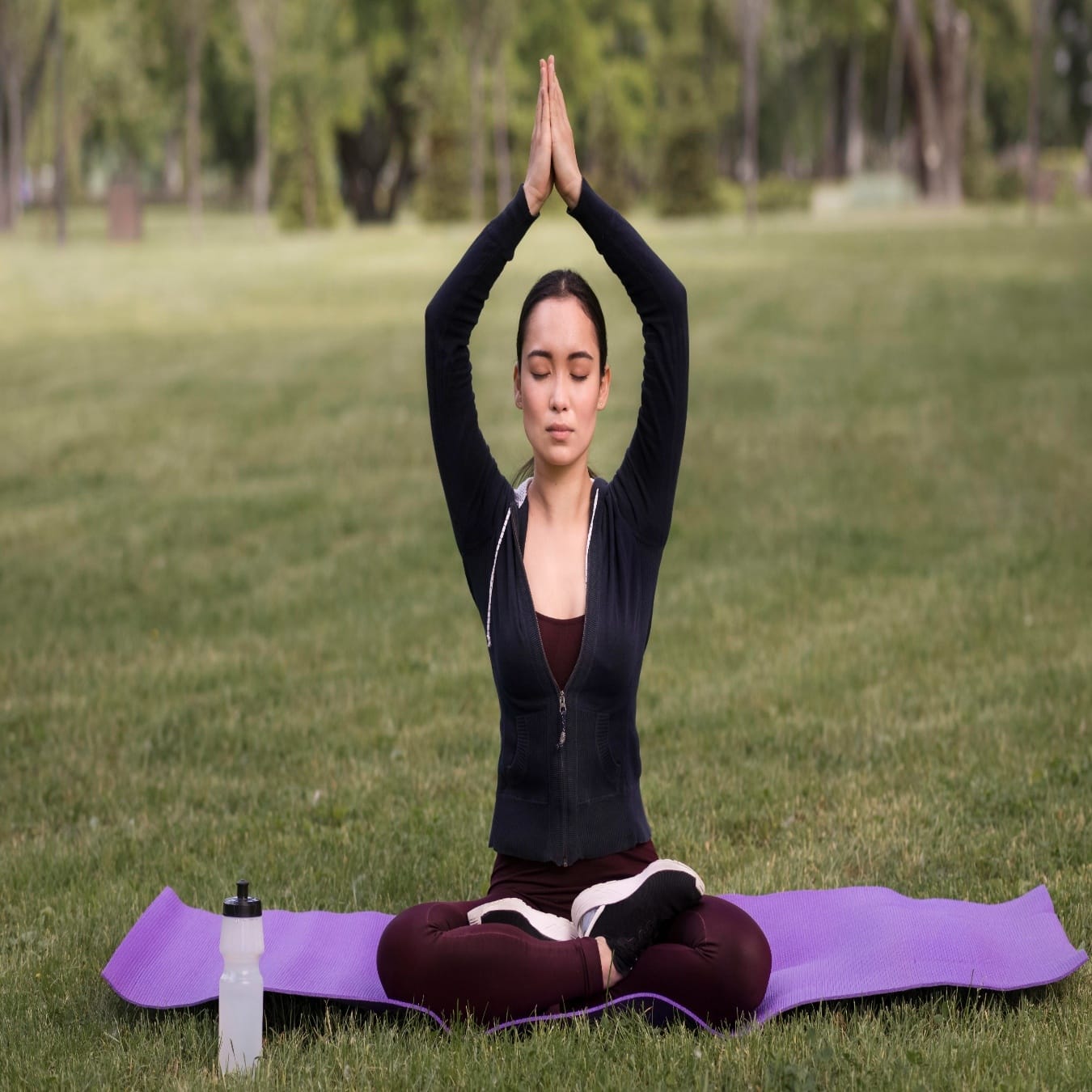 http://Daily%20Habits%20That%20Support%20PCOS%20Balance
